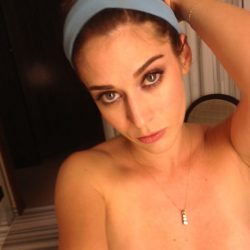 Lizzy Caplan | Celeb Masta 33