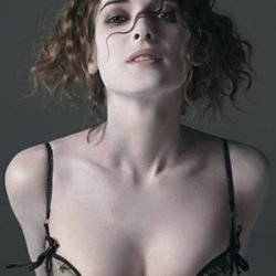 Winona Ryder | Celeb Masta 4