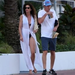 Cindy Crawford | Celeb Masta 8