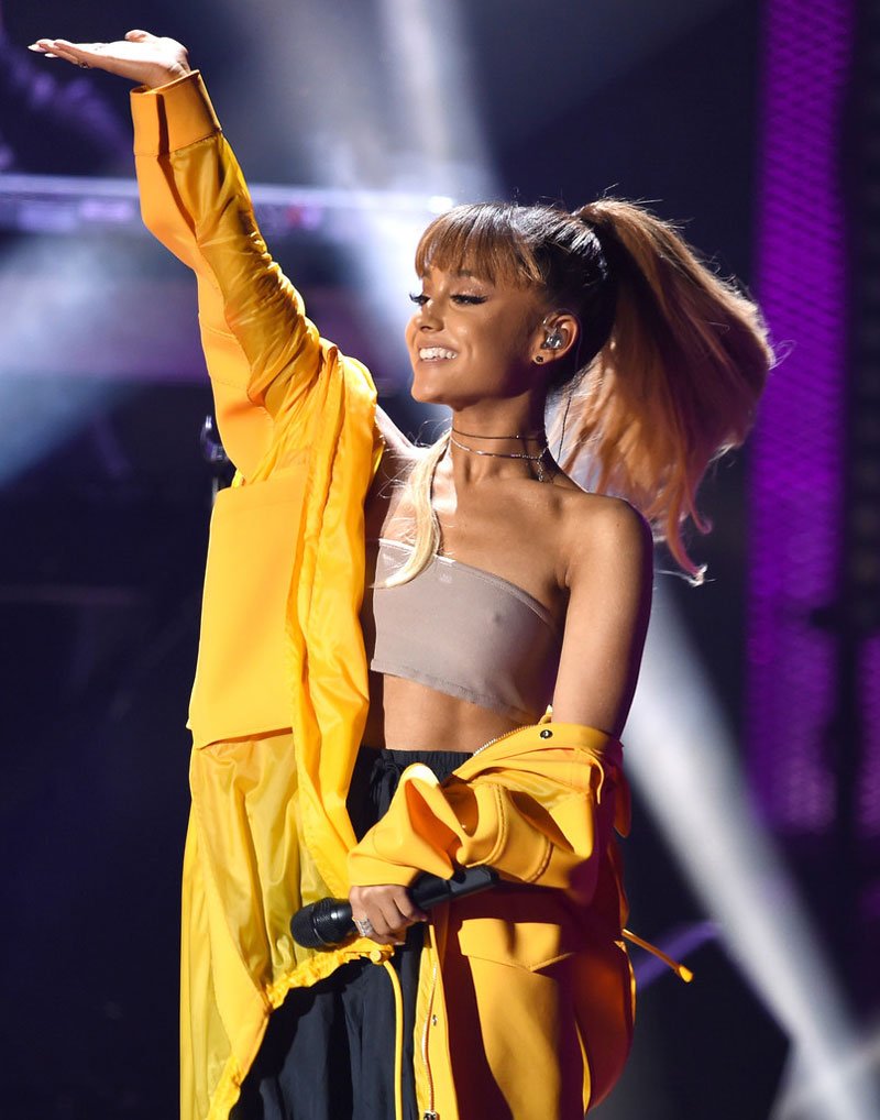 Ariana Grande | Celeb Masta 17