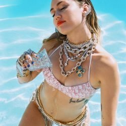 Miley Cyrus | Celeb Masta 171