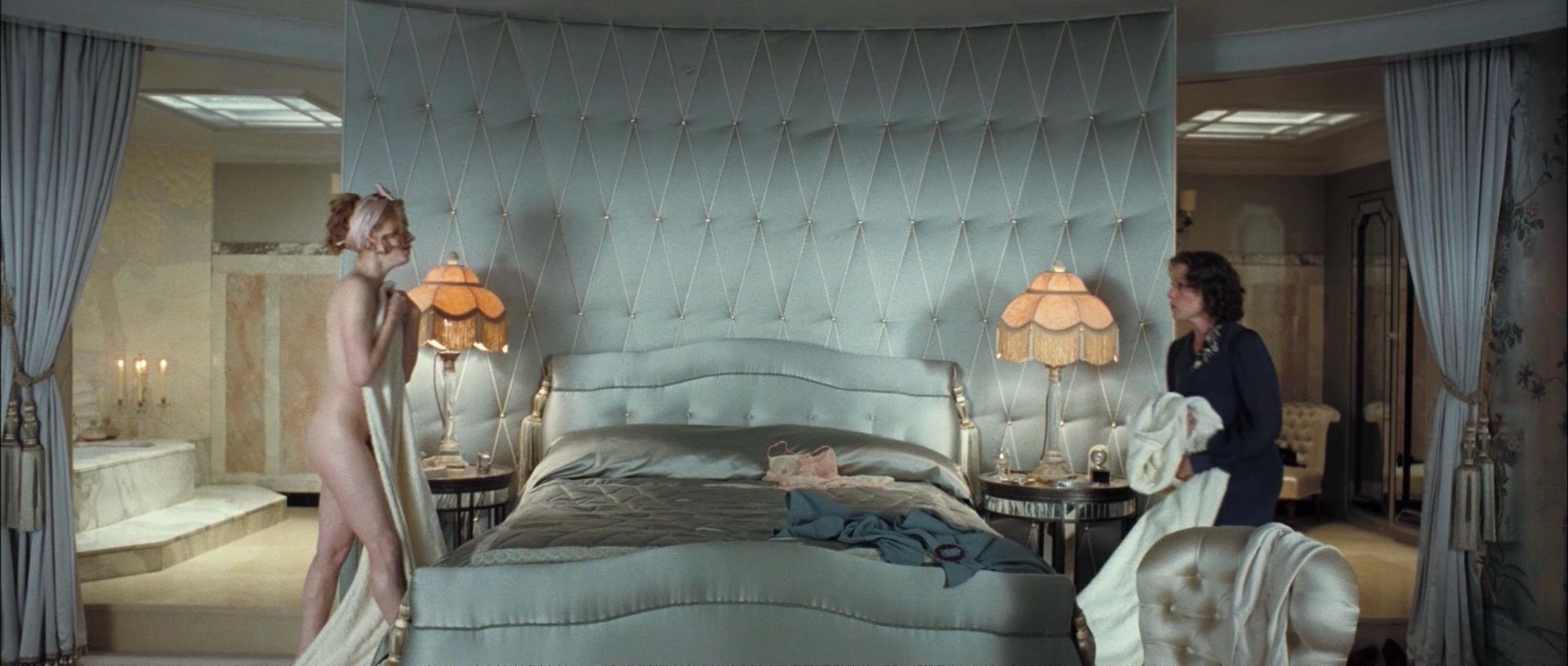 Amy Adams | Celeb Masta 24