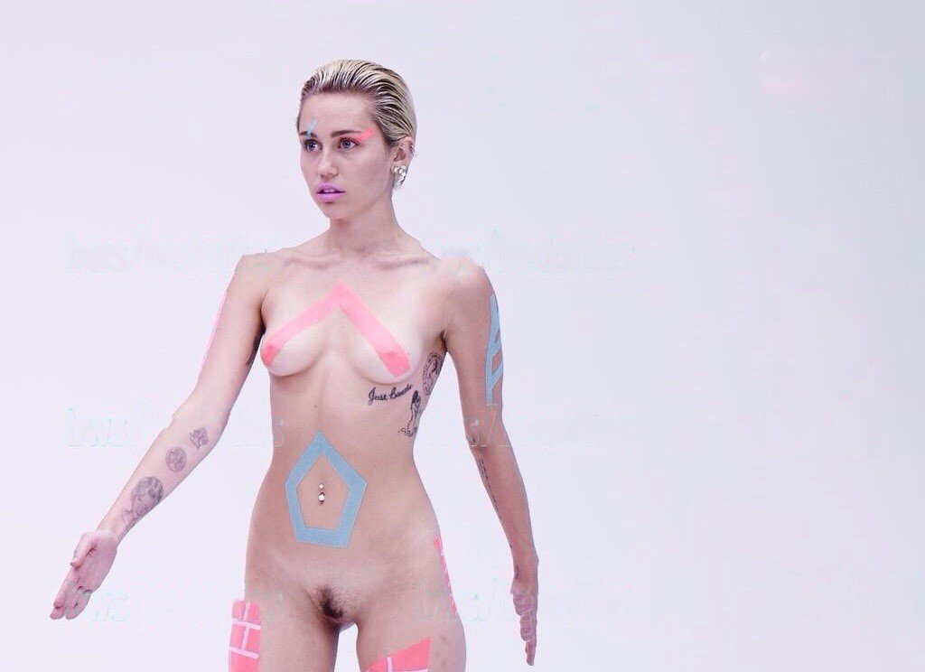 Miley Cyrus | Celeb Masta 229