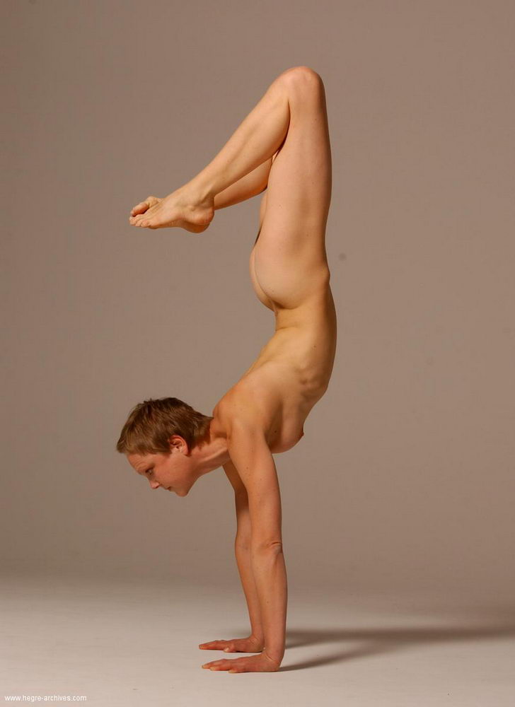 Yoga (100+ pics) Part3 | Celeb Masta 12