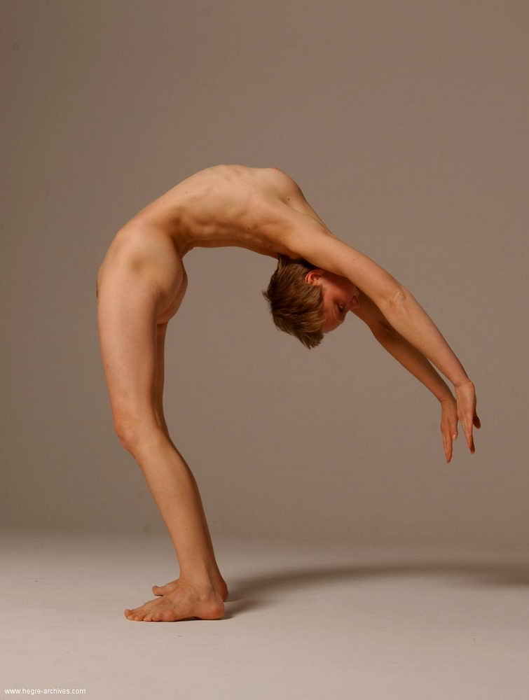 Yoga (100+ pics) Part3 | Celeb Masta 7