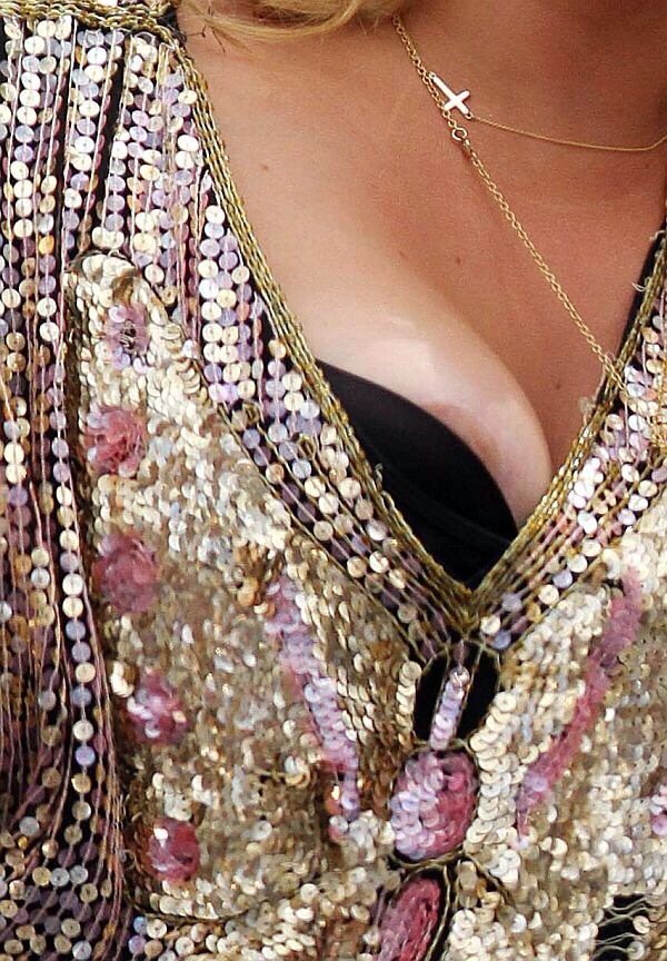 Kesha Rose Sebert | Celeb Masta 11