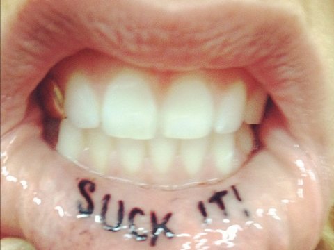 Kesha Rose Sebert | Celeb Masta 2