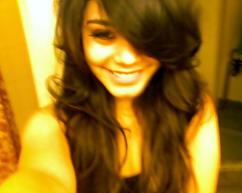 Vanessa Hudgens | Celeb Masta 84