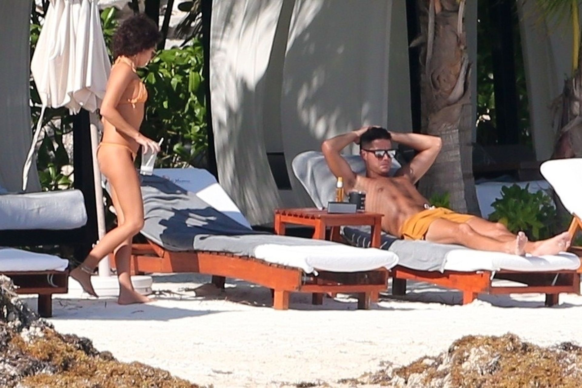 Sarah Hyland | Celeb Masta 129