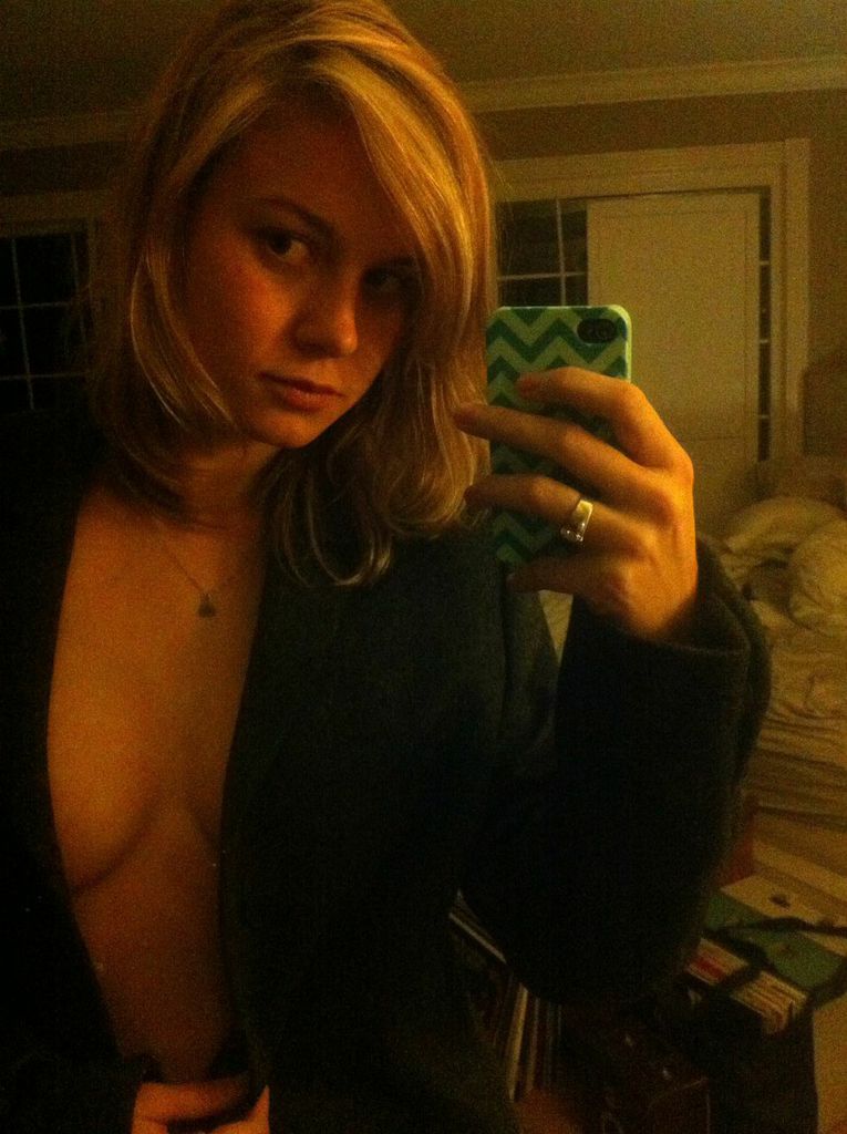Brie Larson | Celeb Masta 10