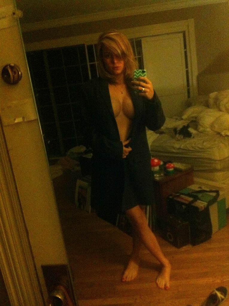 Brie Larson | Celeb Masta 3