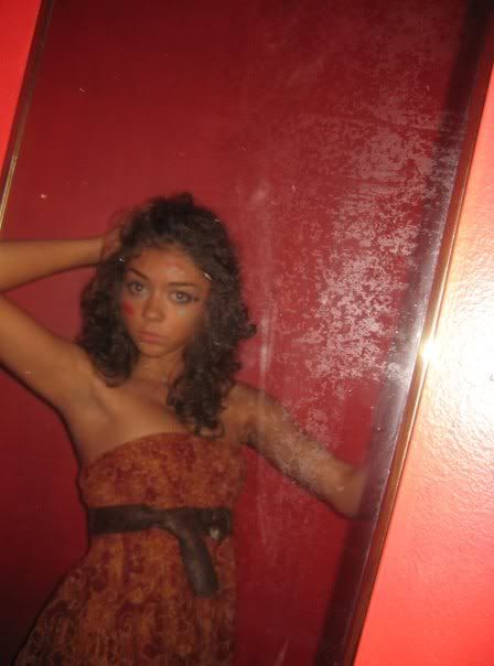 Sarah Hyland | Celeb Masta 66