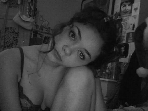 Sarah Hyland | Celeb Masta 46