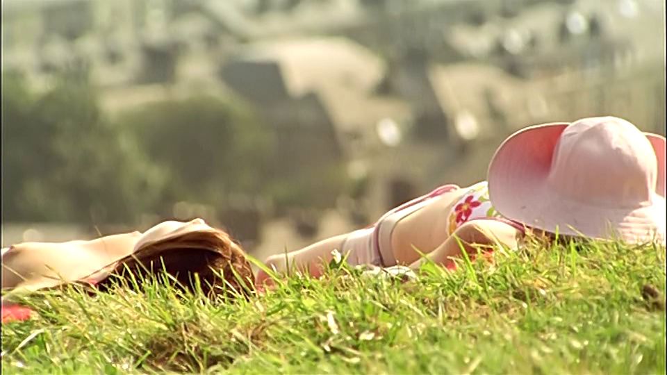 Emily Blunt | Celeb Masta 25