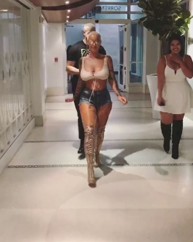 Amber Rose | Celeb Masta 80