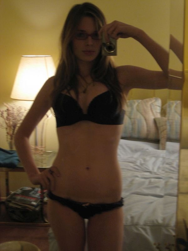 Chloe Dykstra | Celeb Masta 28