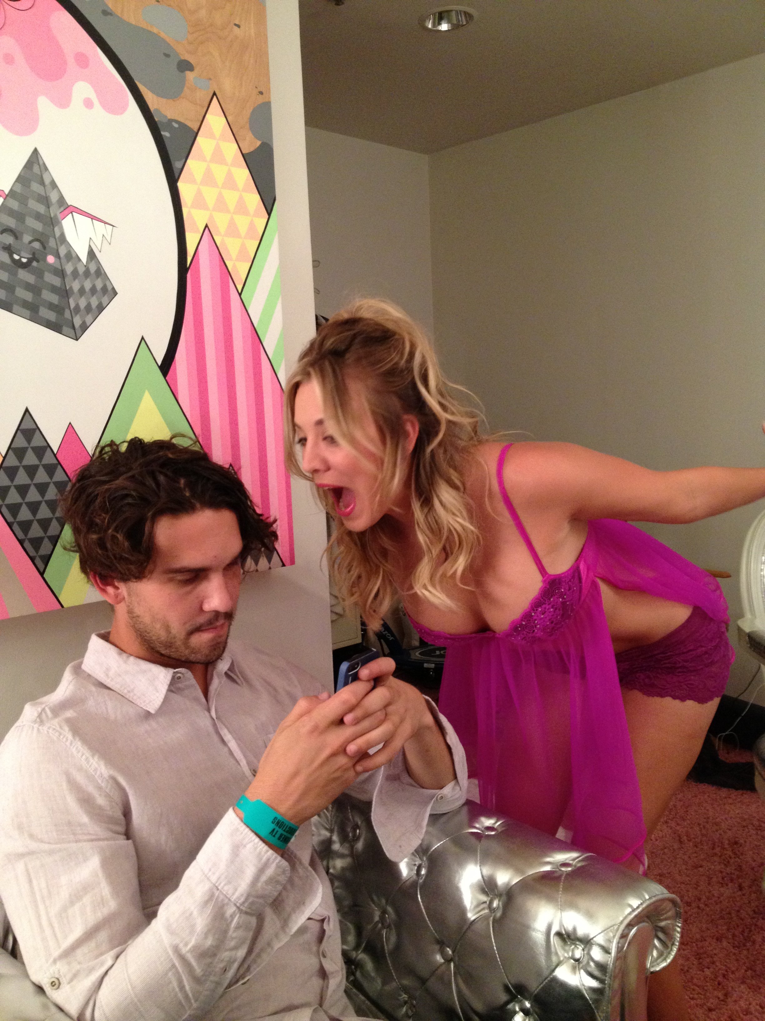 Kaley Cuoco | Celeb Masta 29
