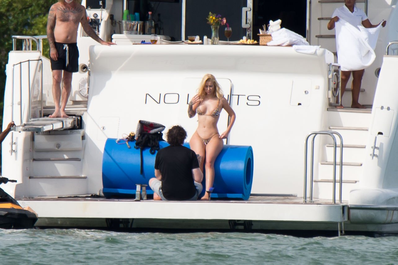 Iggy Azalea | Celeb Masta 25