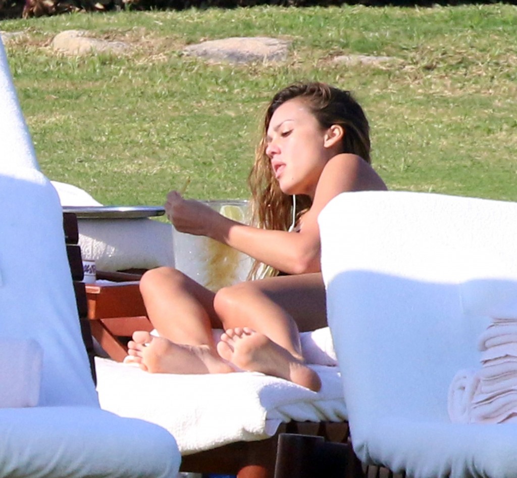 Jessica Alba | Celeb Masta 140