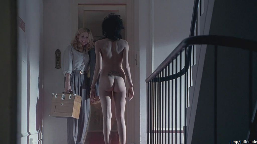 Angelina Jolie | Celeb Masta 25