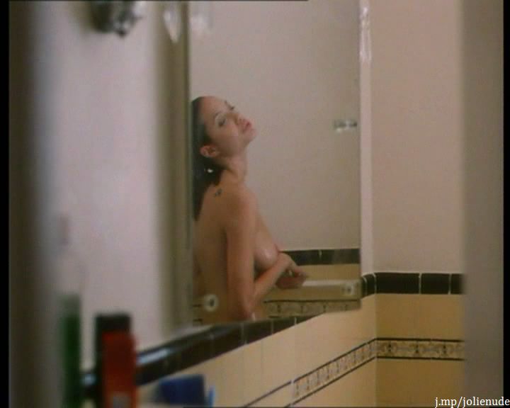 Angelina Jolie | Celeb Masta 39