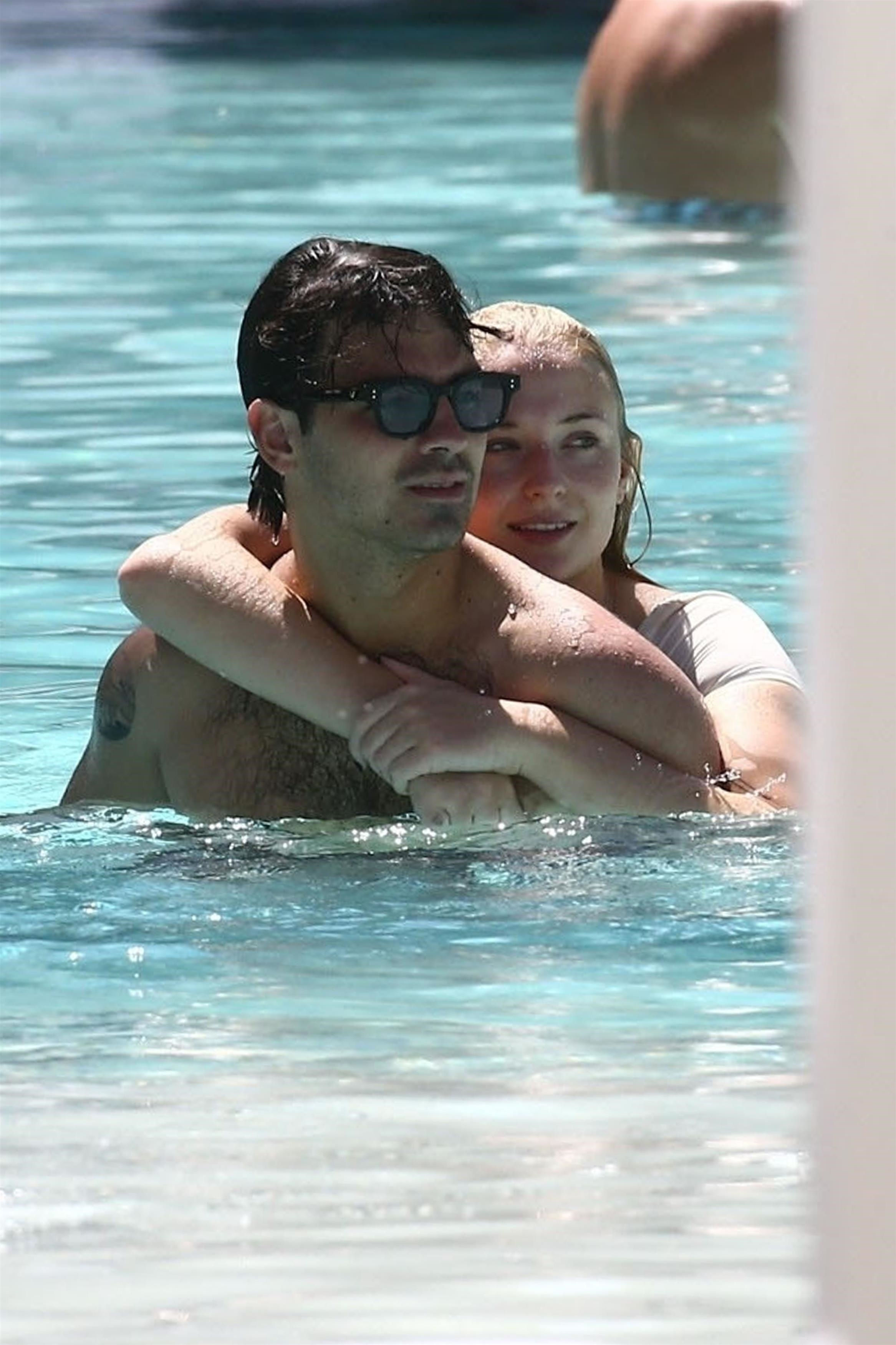 Sophie Turner | Celeb Masta 146