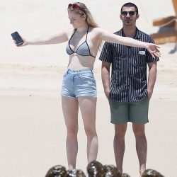 Sophie Turner | Celeb Masta 14