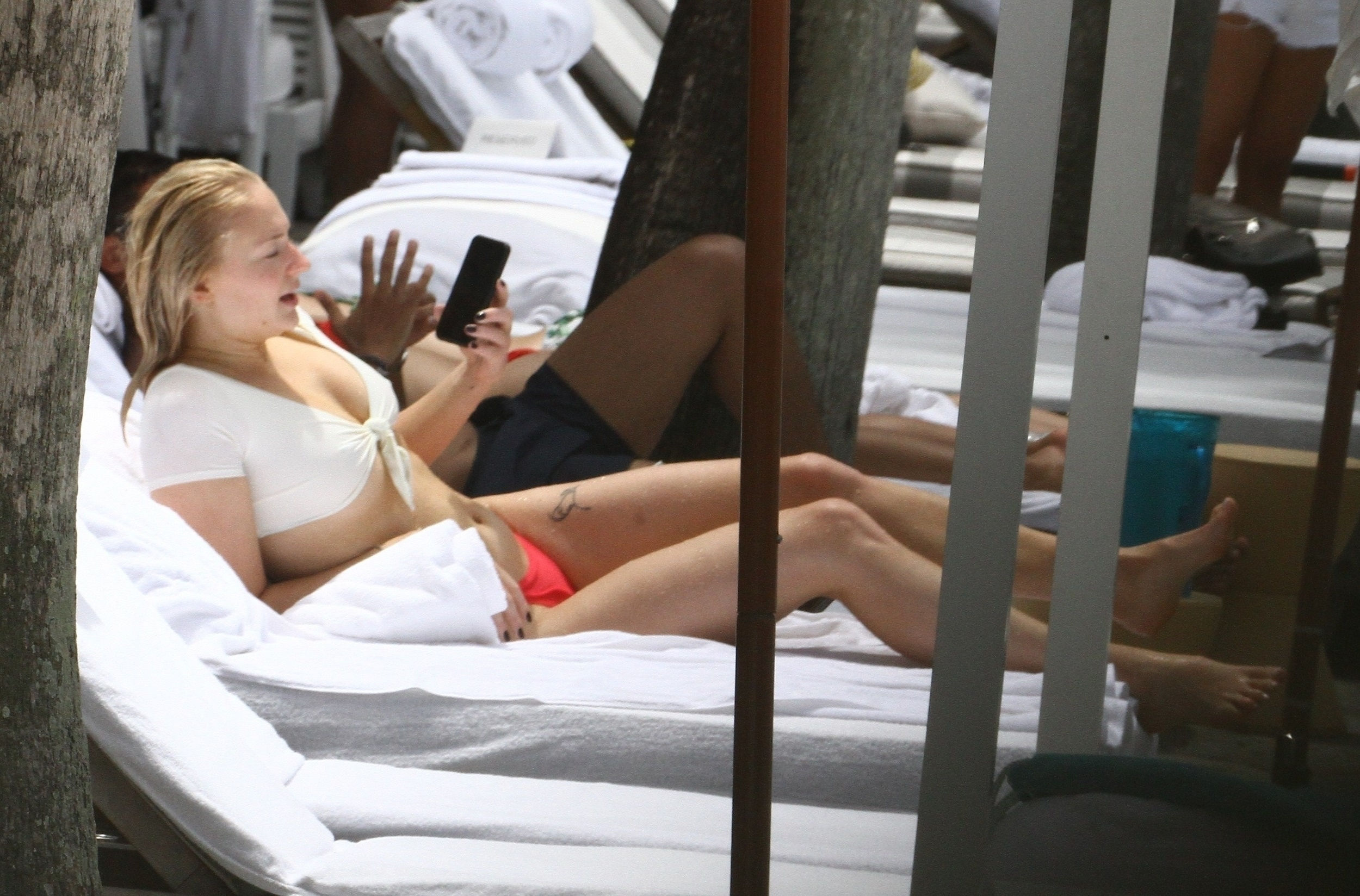 Sophie Turner | Celeb Masta 98