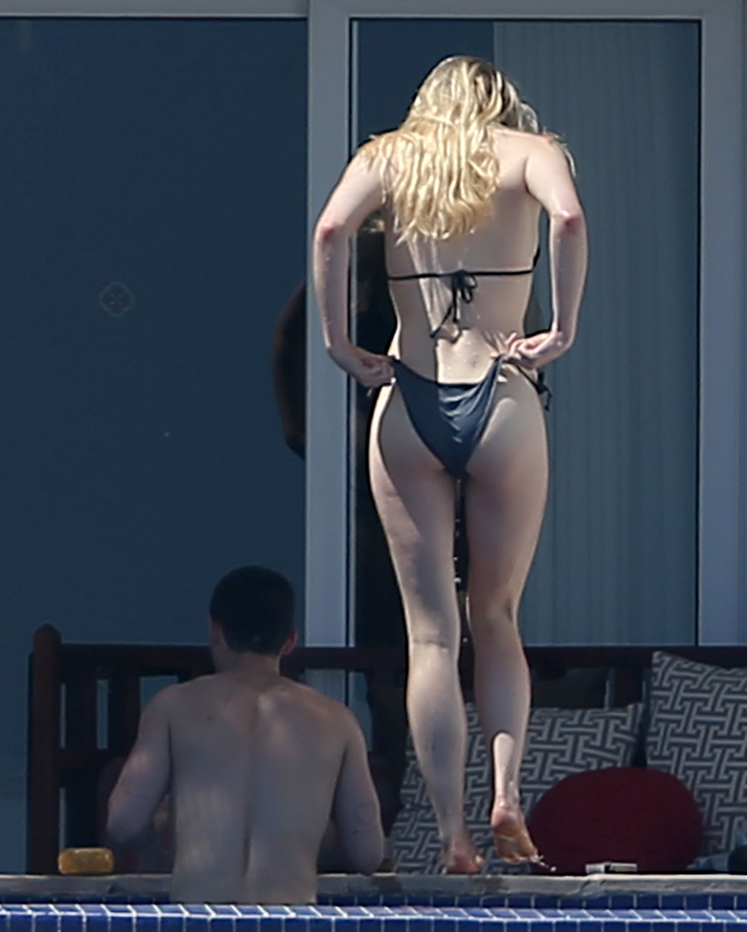 Sophie Turner | Celeb Masta 100