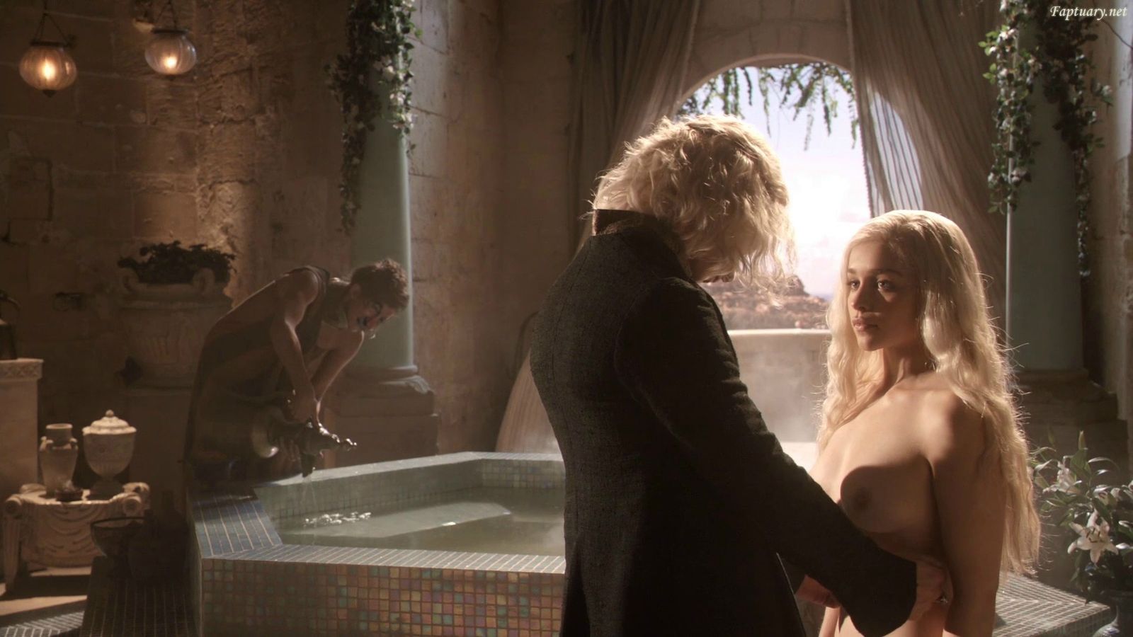 Emilia Clarke | Celeb Masta 93