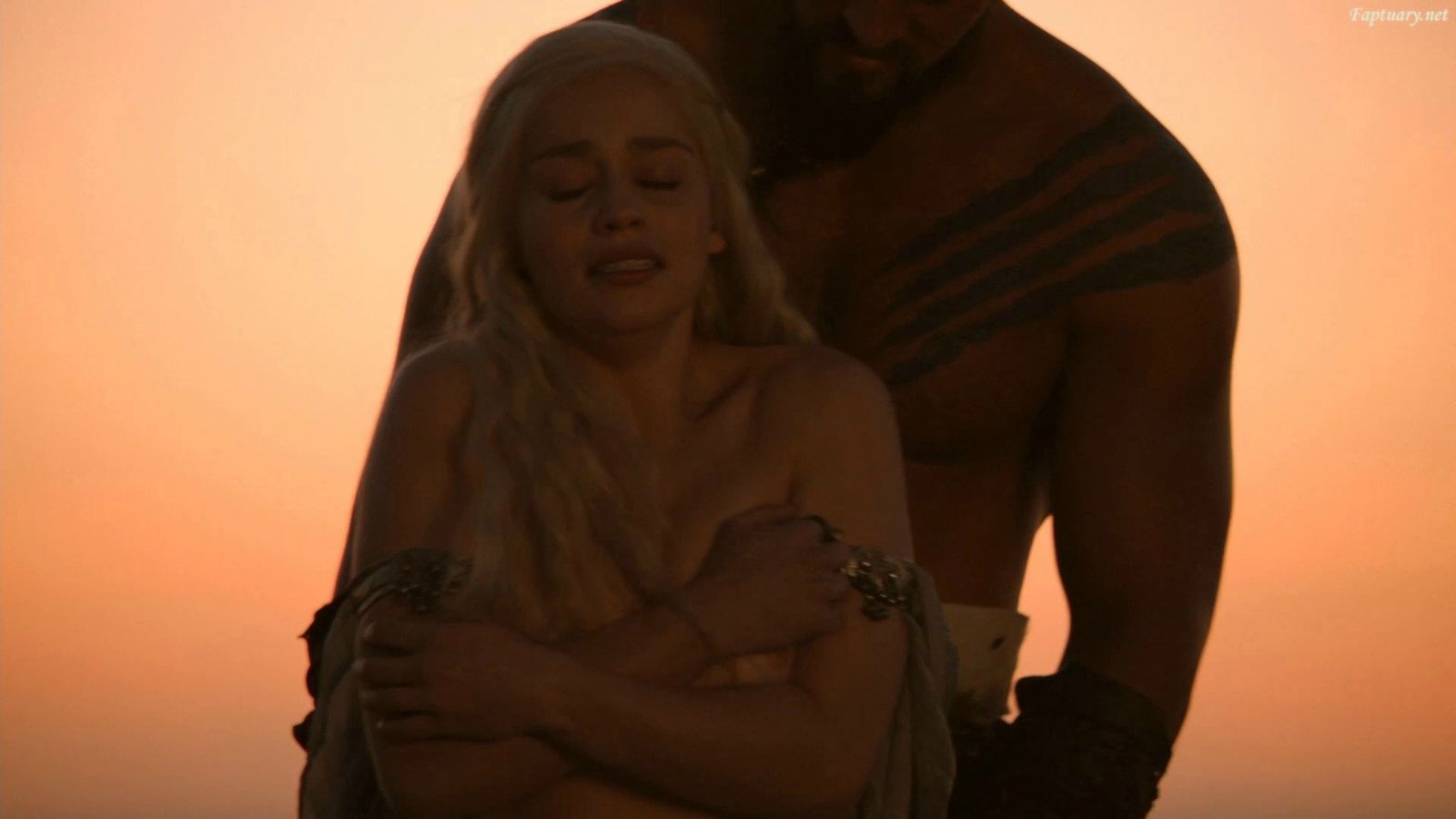 Emilia Clarke | Celeb Masta 107