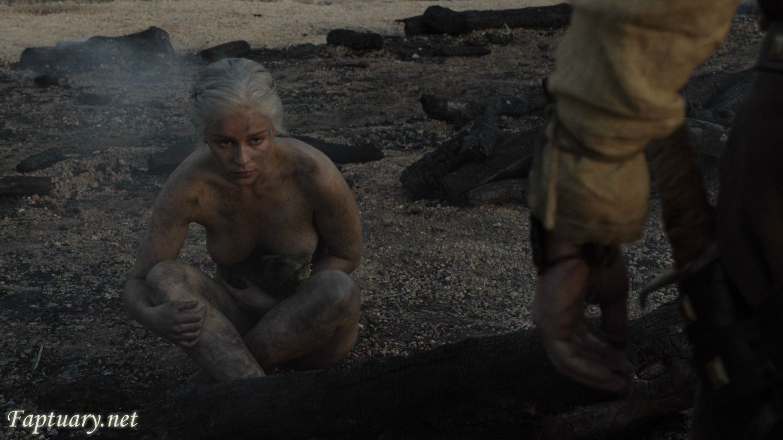 Emilia Clarke | Celeb Masta 117