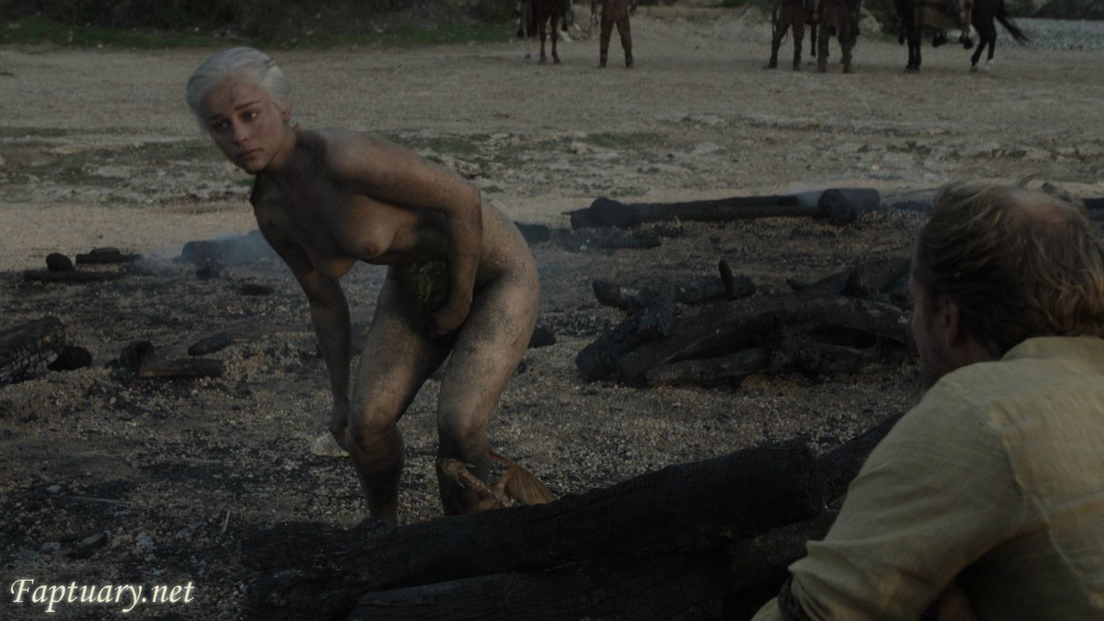 Emilia Clarke | Celeb Masta 4