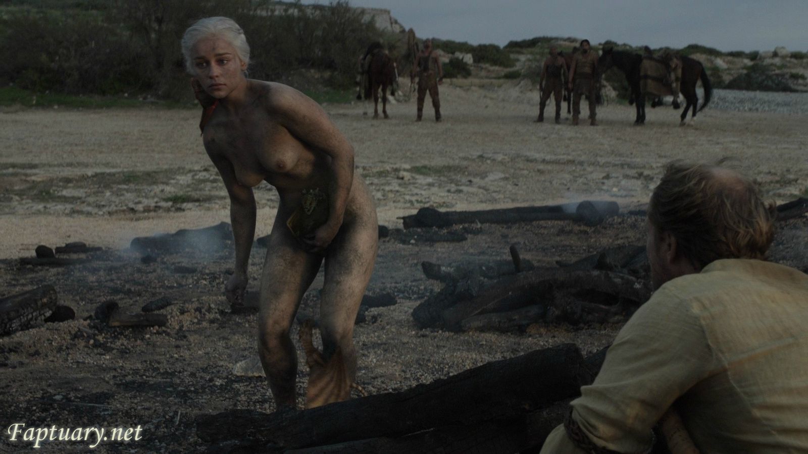 Emilia Clarke | Celeb Masta 5