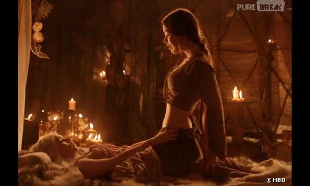 Oona Chaplin | Celeb Masta 10