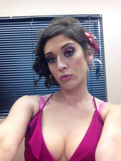 Lizzy Caplan | Celeb Masta 14