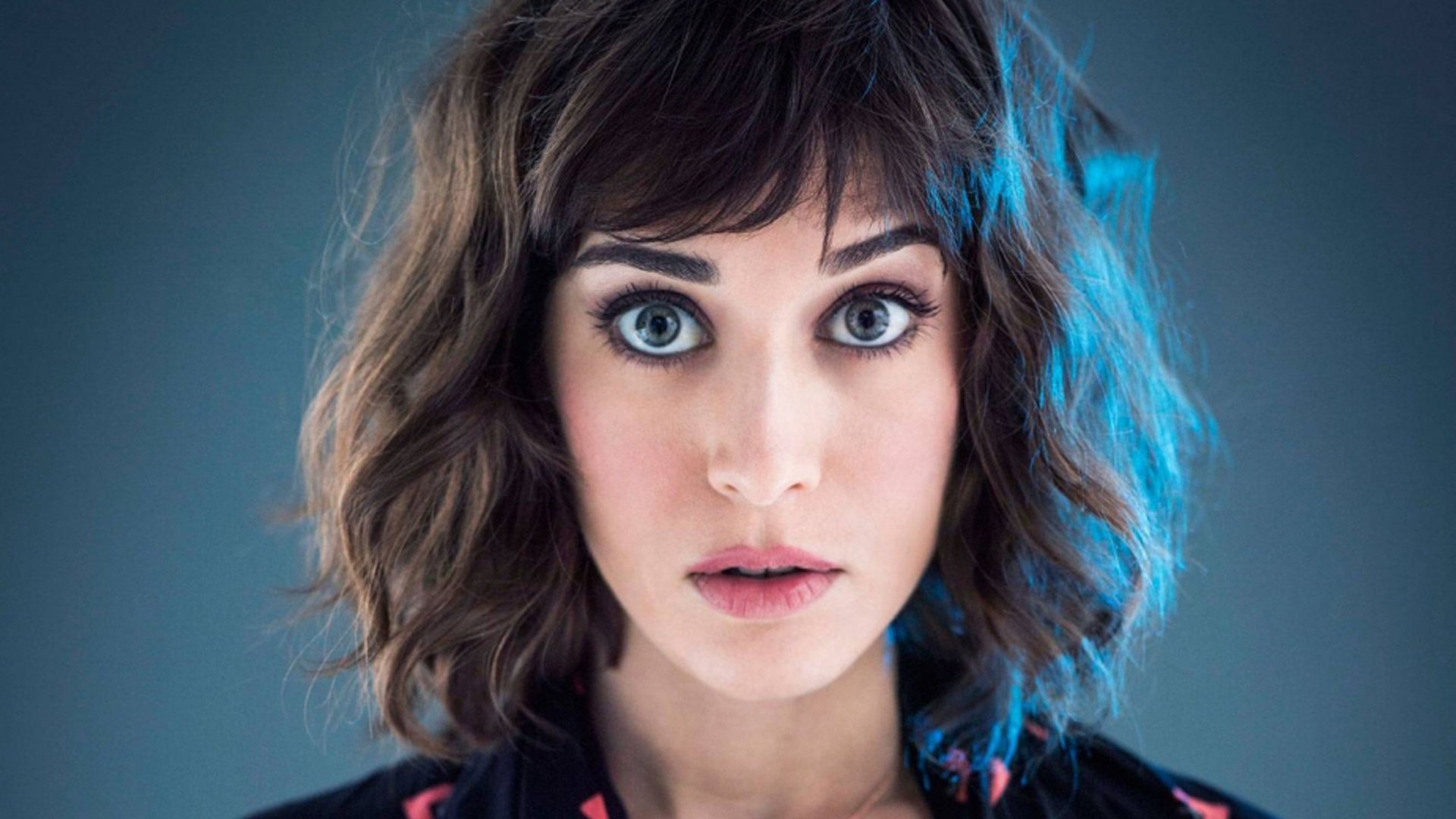 Lizzy Caplan | Celeb Masta 60