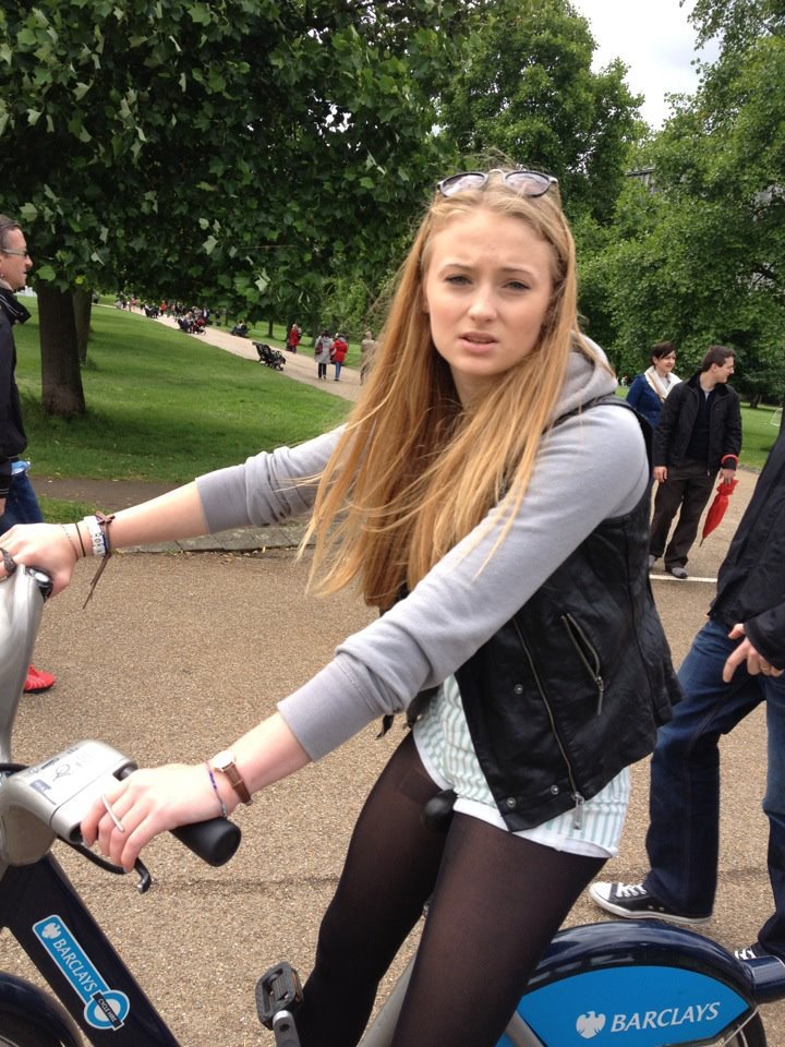 Sophie Turner | Celeb Masta 172