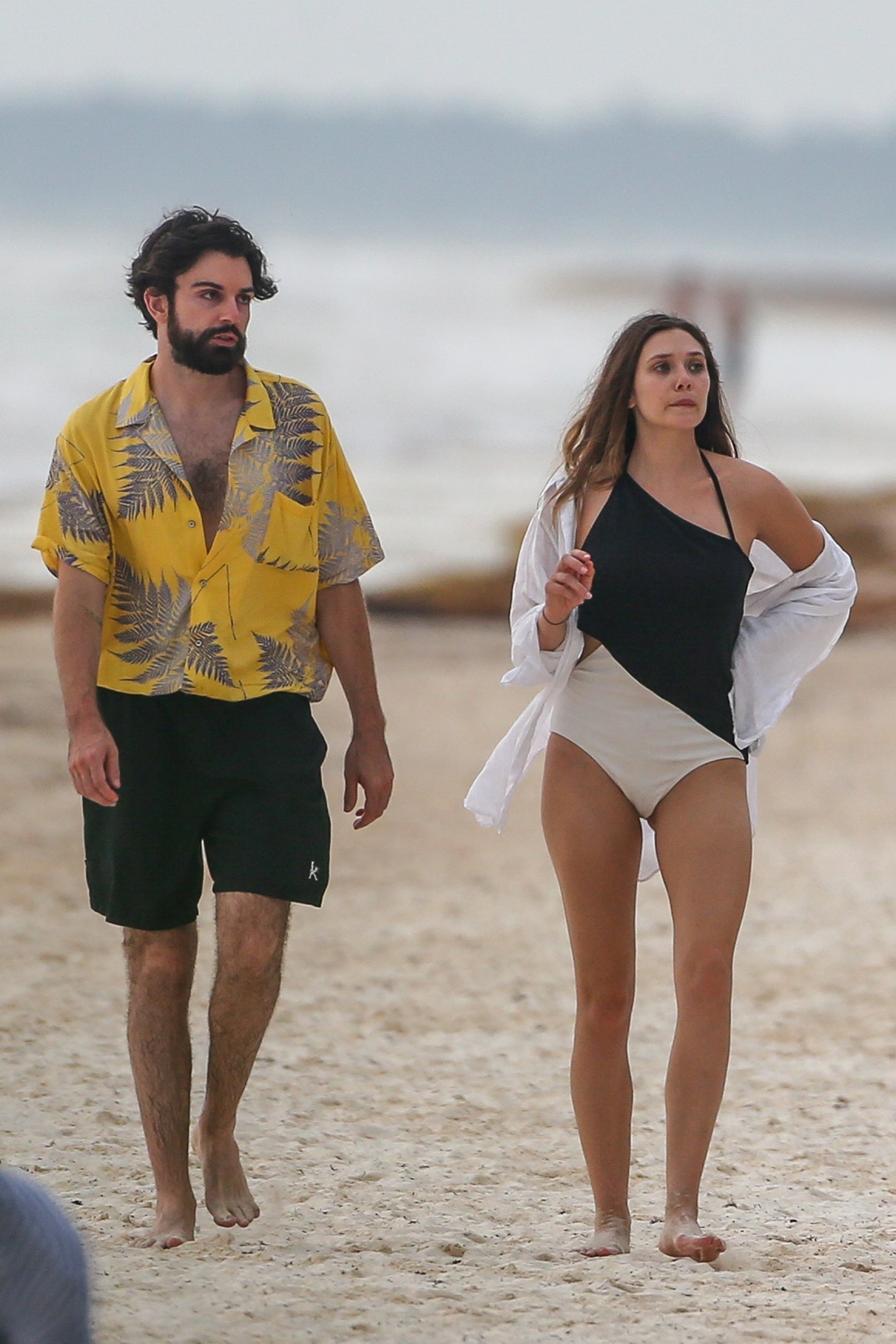 Elizabeth Olsen | Celeb Masta 14