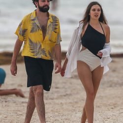 Elizabeth Olsen | Celeb Masta 34
