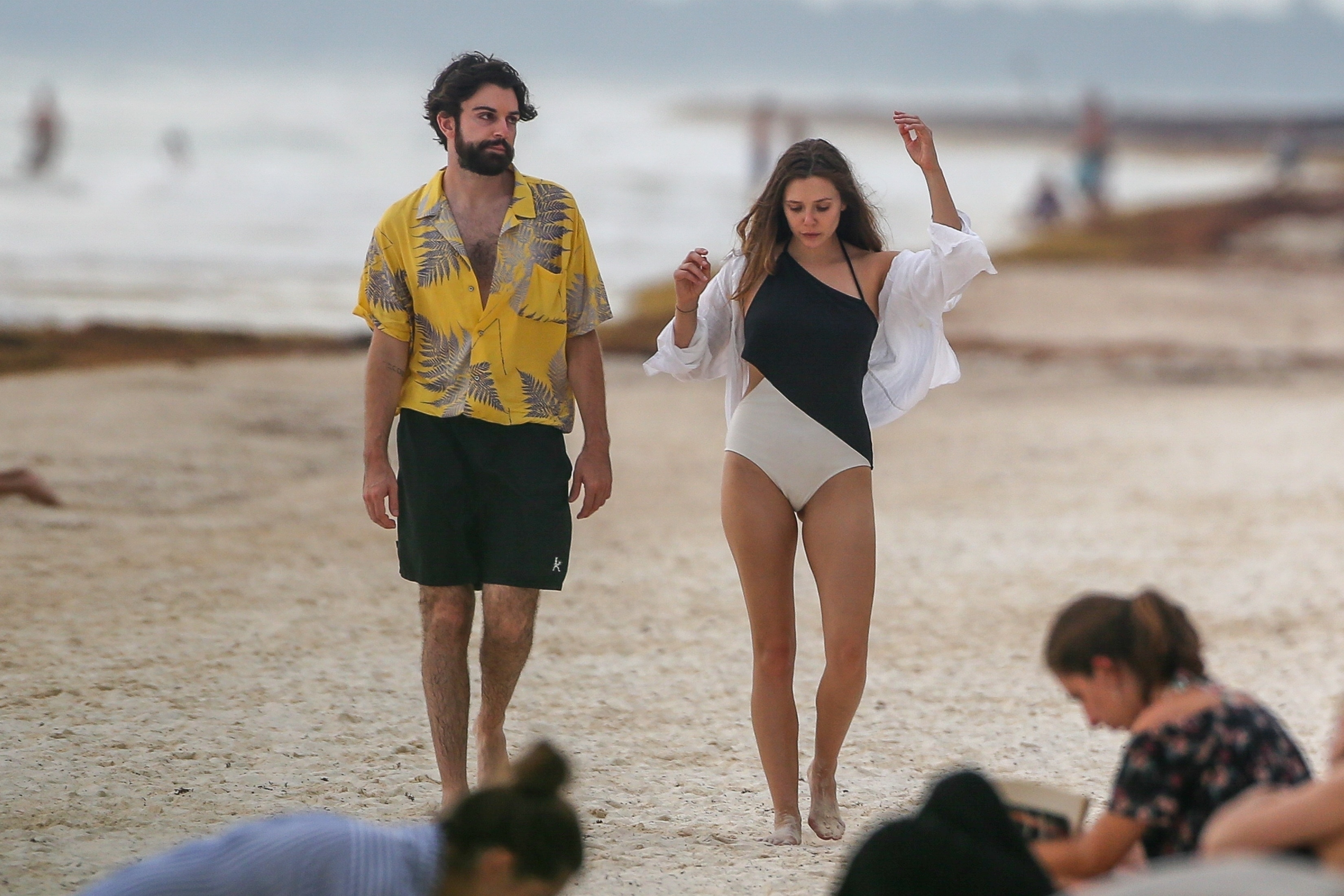 Elizabeth Olsen | Celeb Masta 148