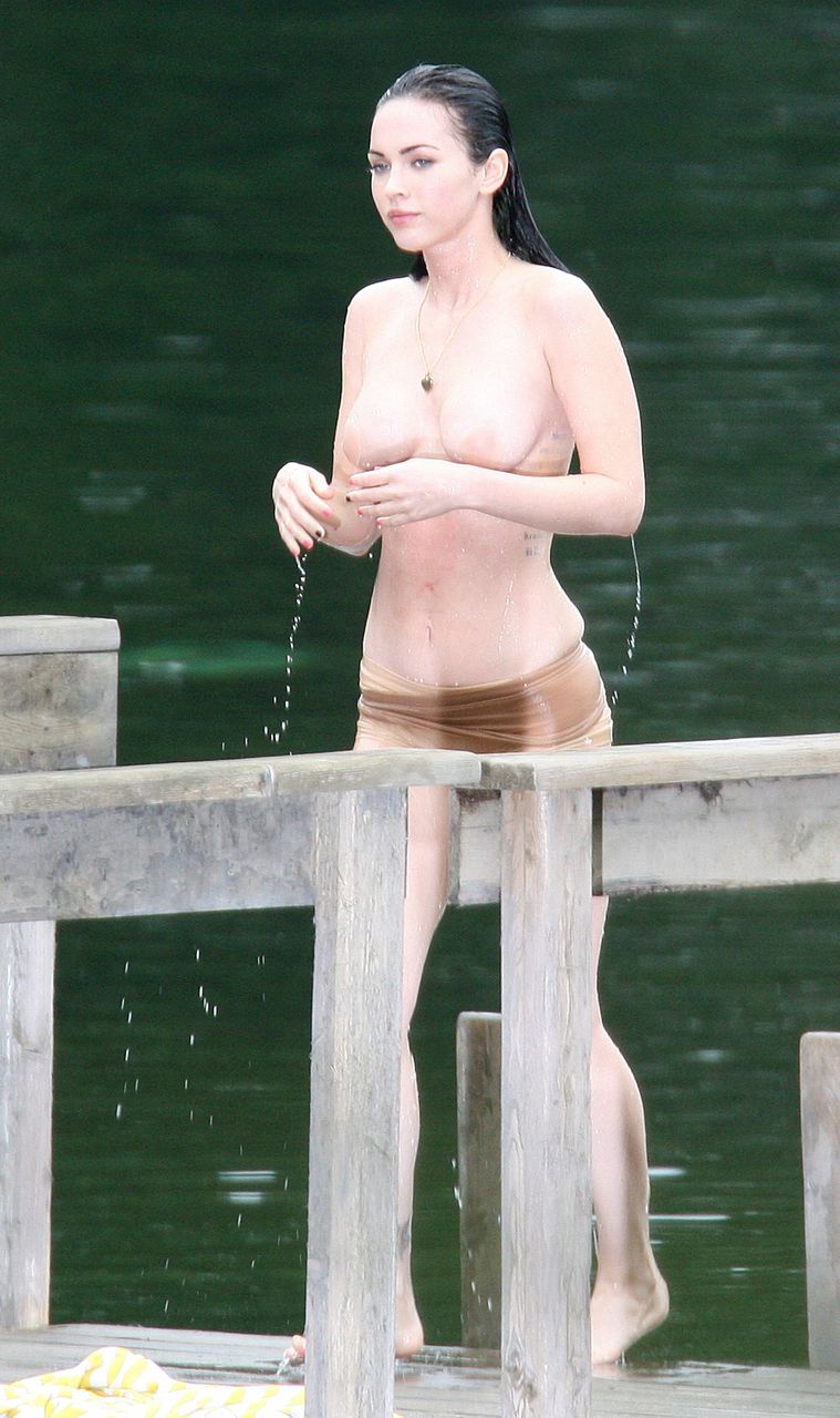 Megan Fox | Celeb Masta 38