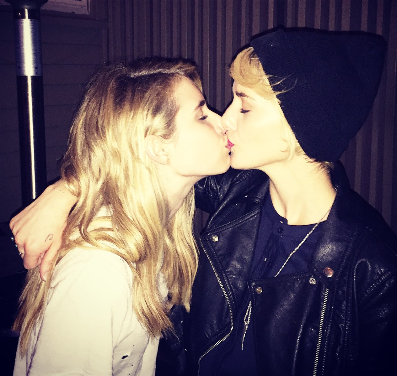 Dakota Johnson | Celeb Masta 99