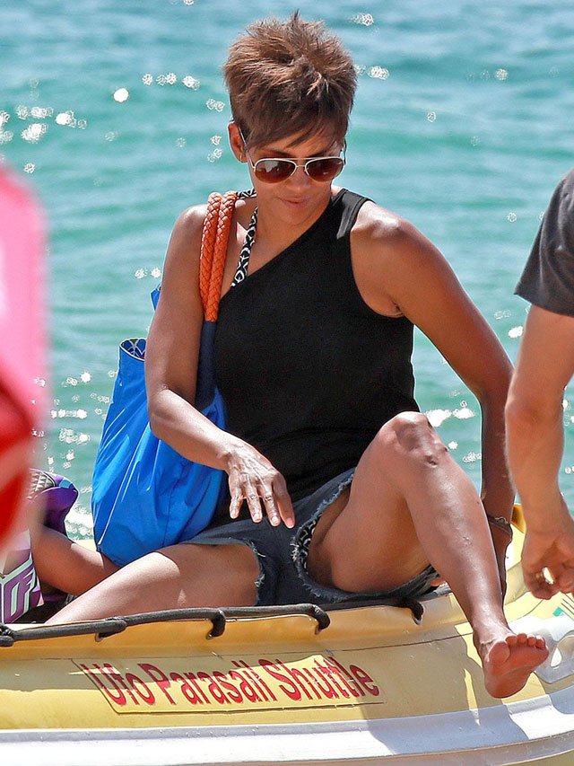 Halle Berry | Celeb Masta 2