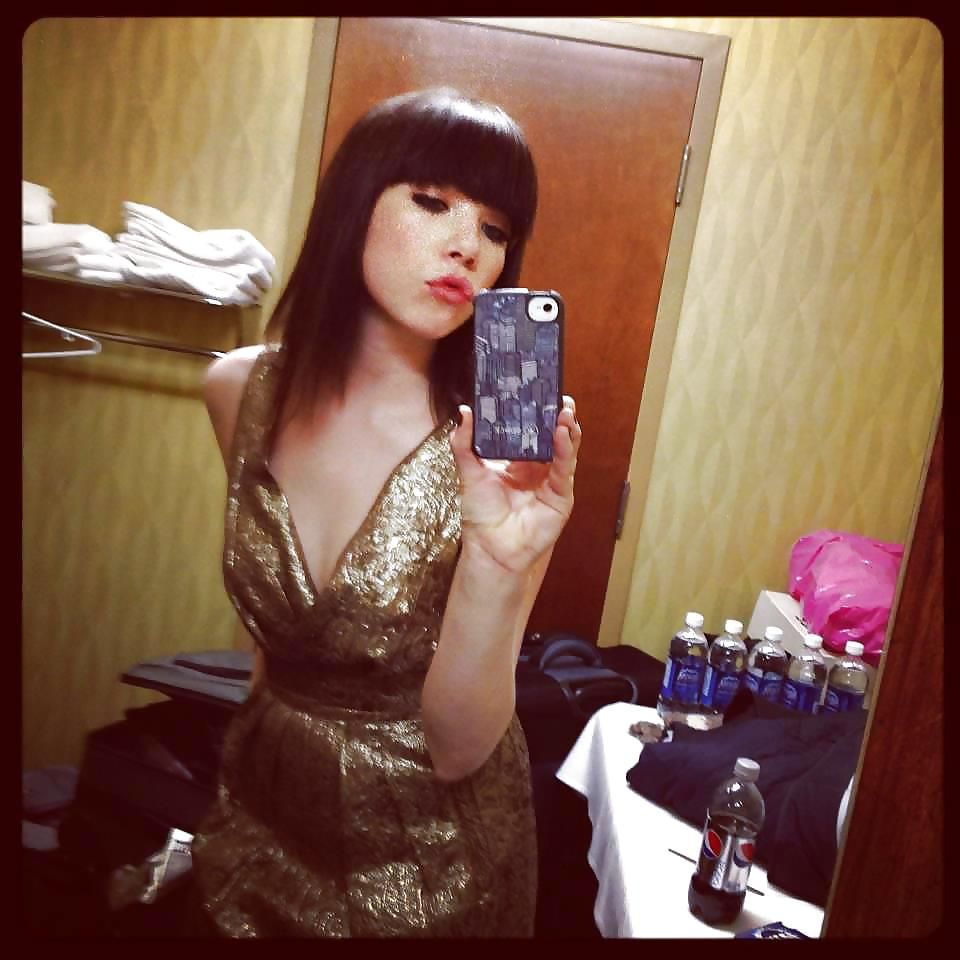 Carly Rae Jepsen | Celeb Masta 10