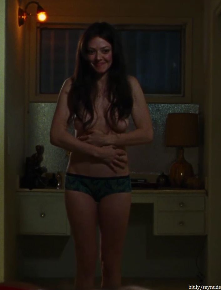 Amanda Seyfried | Celeb Masta 25