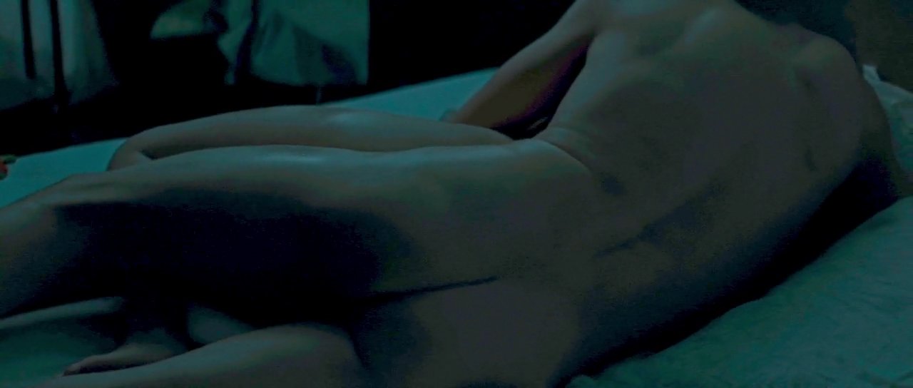 Felicity Jones | Celeb Masta 10