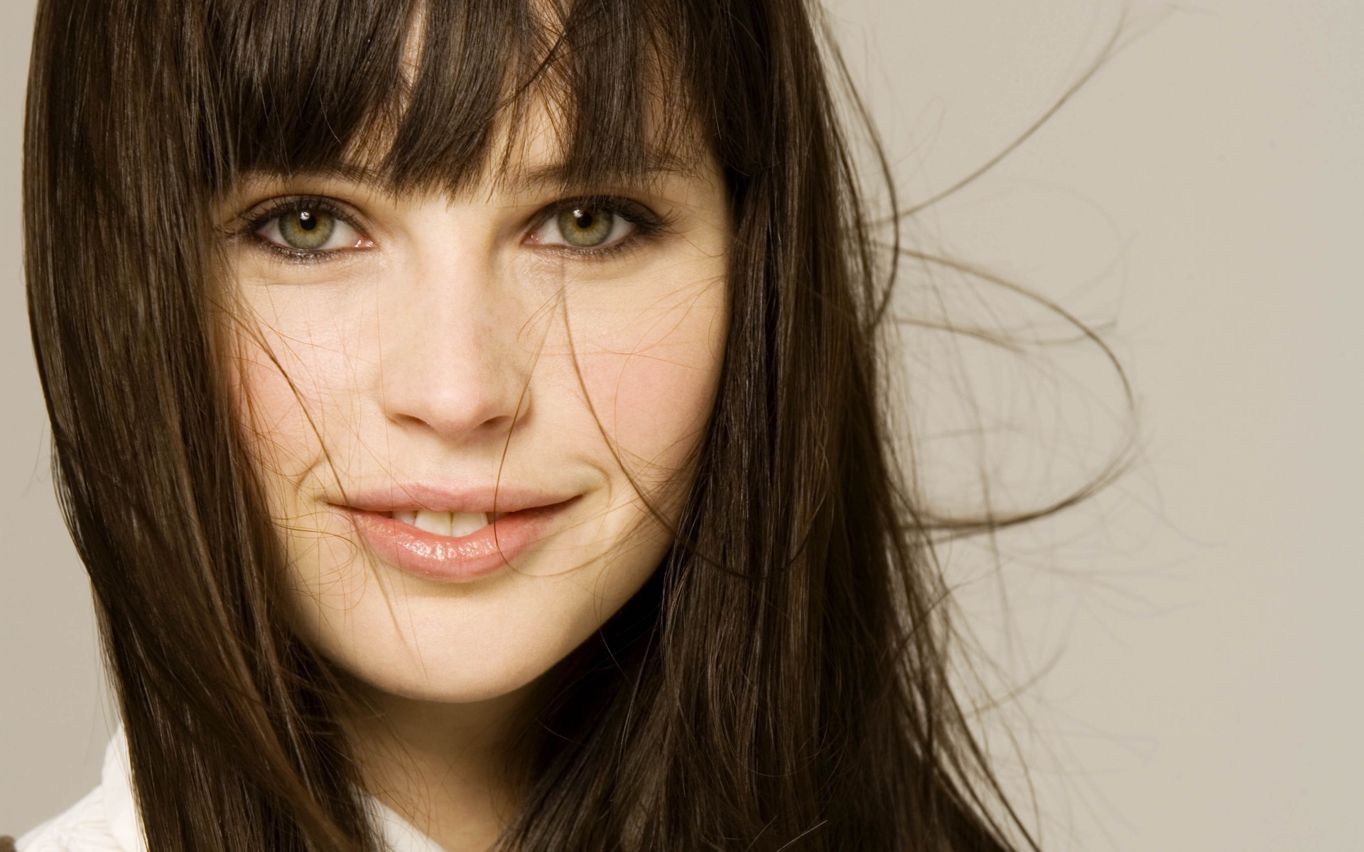 Felicity Jones | Celeb Masta 13