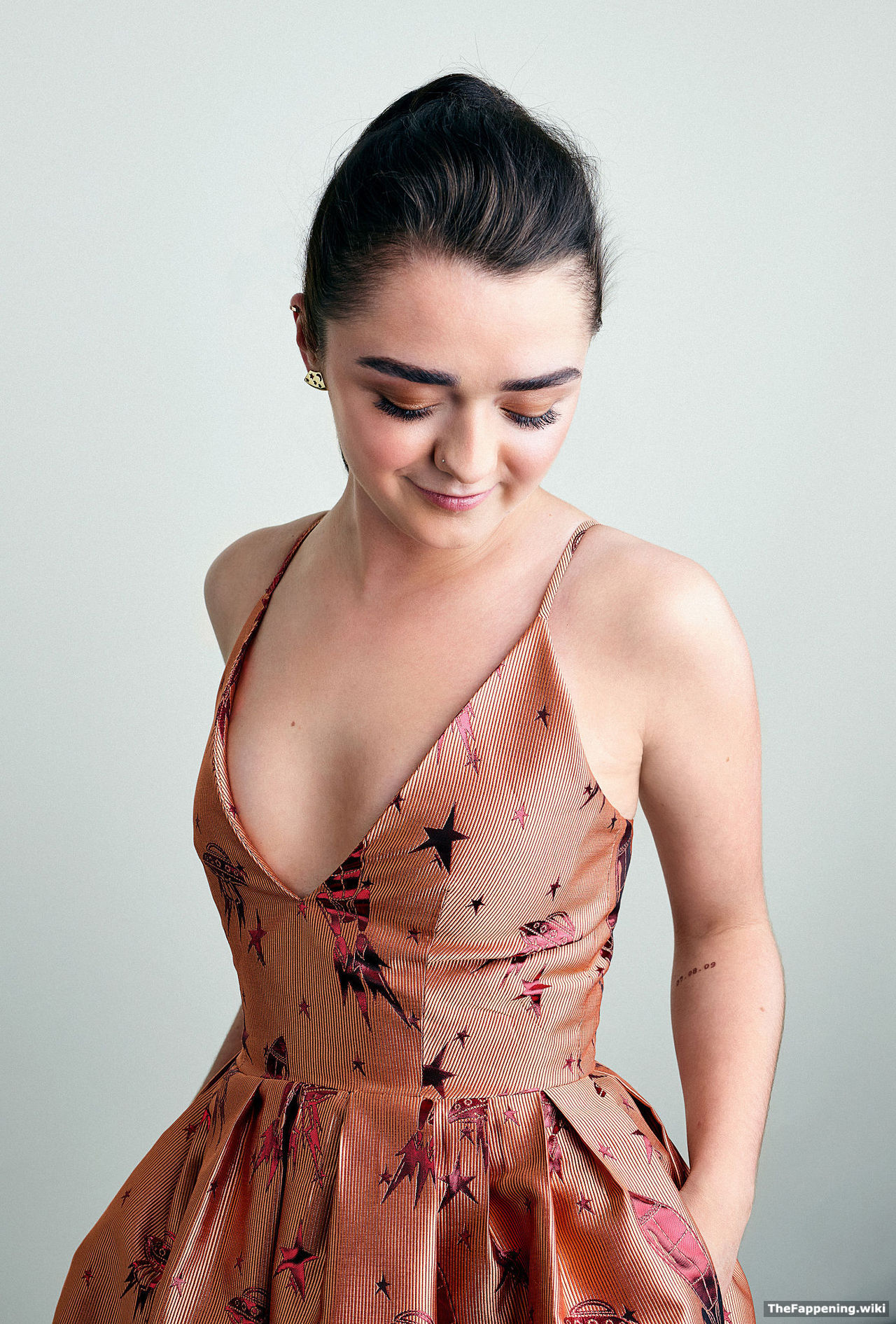 Maisie Williams | Celeb Masta 38