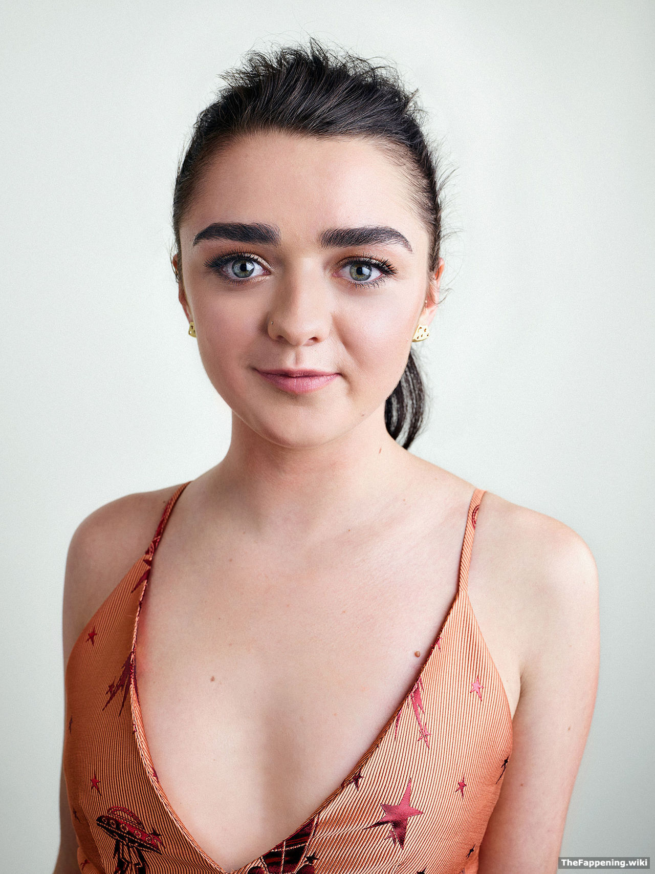 Maisie Williams | Celeb Masta 39